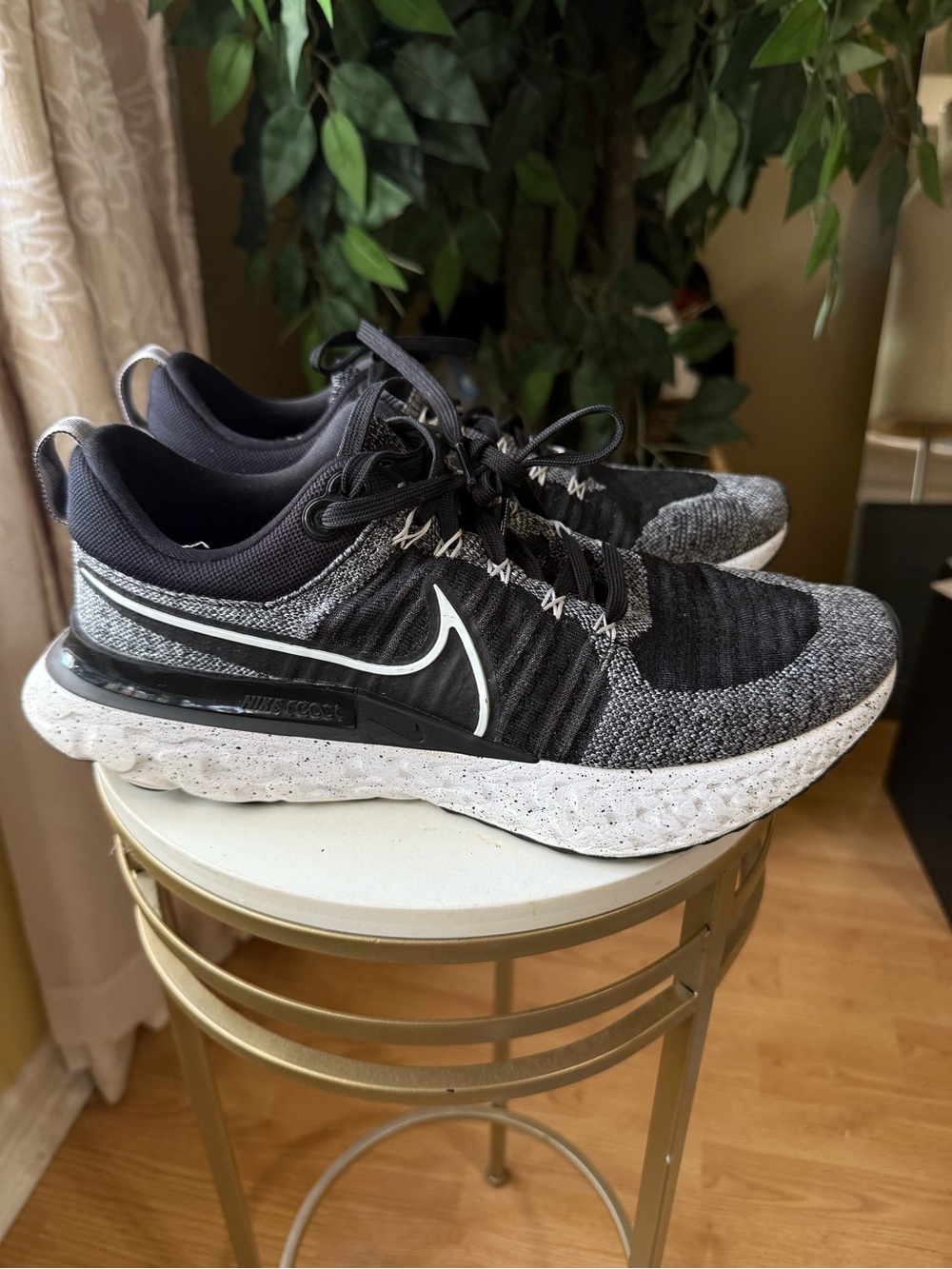 Nike React Infinity Run Flyknit 2 Oreo Men’s Size 10.5 Running Shoes CT2357-101